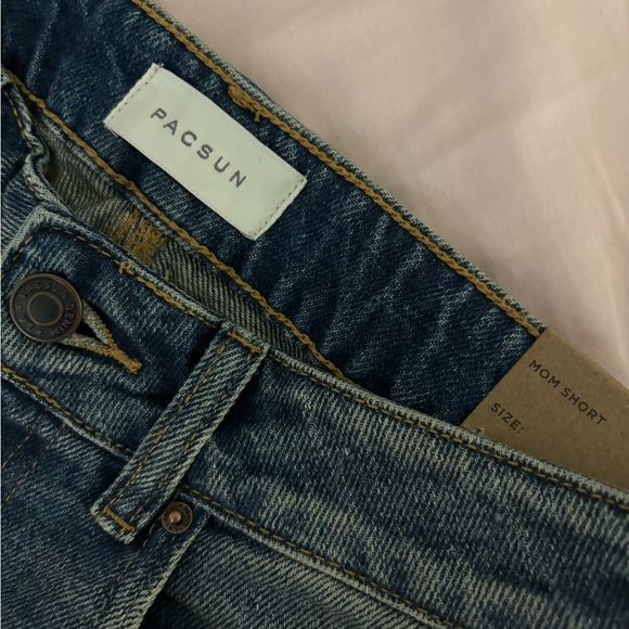 NWT pacsun denim mom shorts size 25 ! - Picture 3 of 5